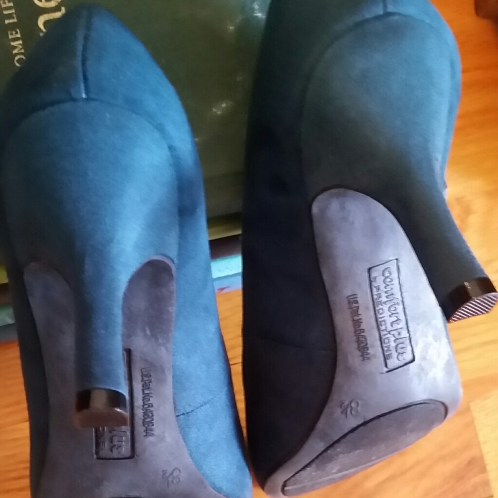 Pumps! - Picture 4 of 4